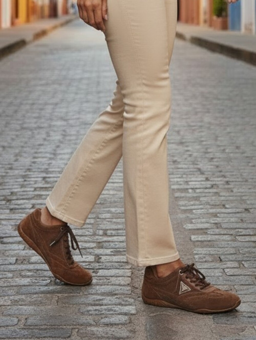 Guess Gabiey Low-profile Suede Sneaker - Size 8